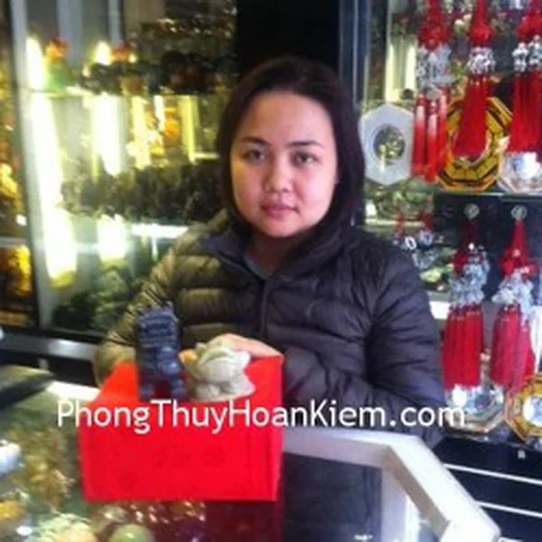 Chị Lan- khách mua tỳ hưu bắc kinh đen BKD-M