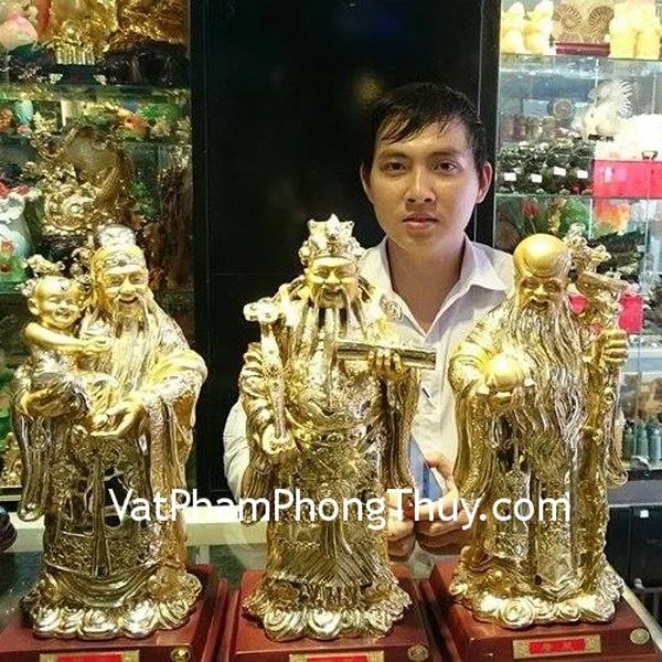 Anh Đức Anh - Khách hàng mua Tam tinh vàng A205