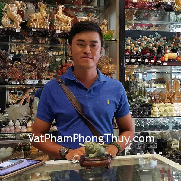 Anh Phong - khách hàng mua thần tài thổ địa đá cẩm thạch TDX3-2 và cóc ngọc Phỉ Thúy DL110