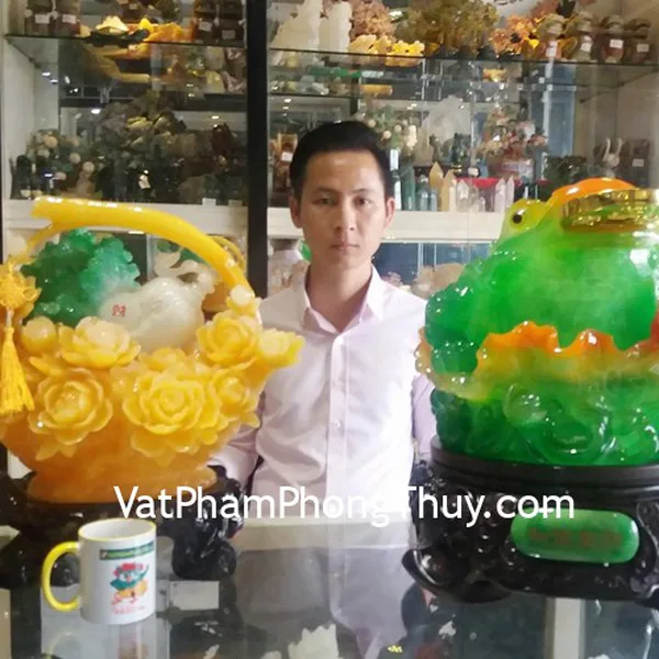 Anh Sơn - khách hàng mua Giỏ mẫu đơn ngọc vàng cải xanh G116A, Thiềm thừ xanh có mẫu đơn lá sen K135M