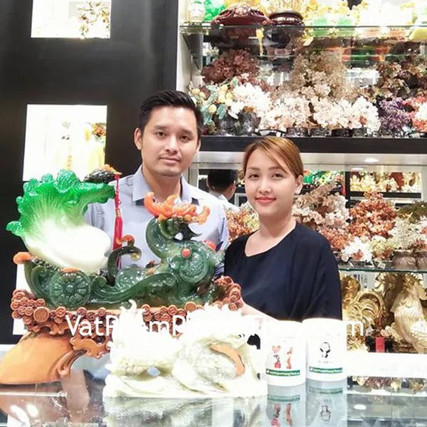Anh Khoa - khách hàng mua tượng tỳ hưu cánh vểnh C039A, tỳ hưu kéo bắp cải C038A, bắp cải xanh C161A và rồng cẩm thạch nằm lớn N076