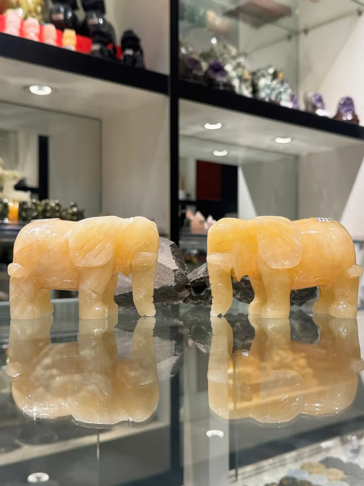 Voi đá hoàng long R046