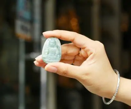 Phật bản mệnh Phỉ Thúy trung A+++ (Dậu) - Bất Động Minh Vương S6507-7
