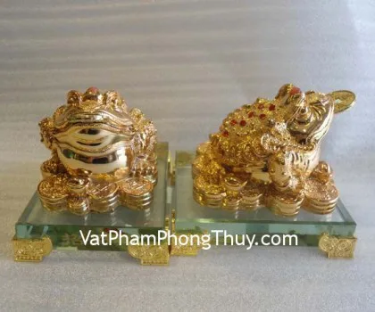 Thiềm thừ vàng kim, đế thủy tinh nhỏ- Chiêu tài E069