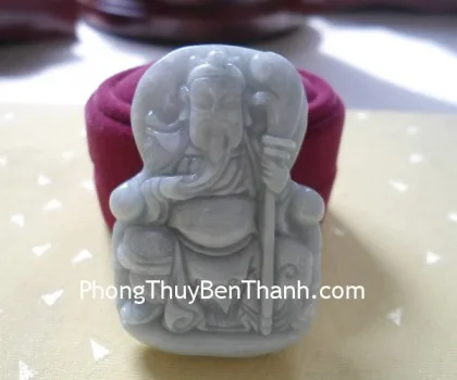 Quan công đeo cổ đá Miến Điện S109