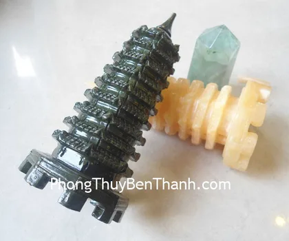 Tháp văn xương lam ngọc xanh nhạt 7 tầng (lớn) GM186