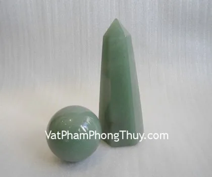 Trụ thạch anh hồng H052-2-695