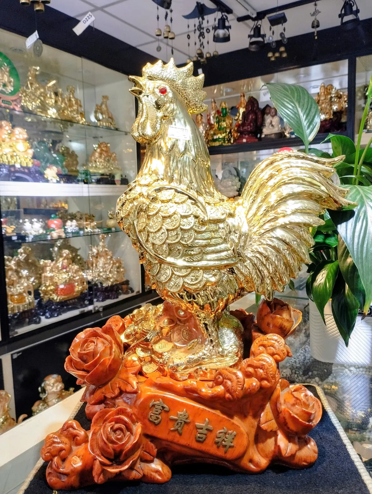 Gà phú quý cát tường vàng Y275
