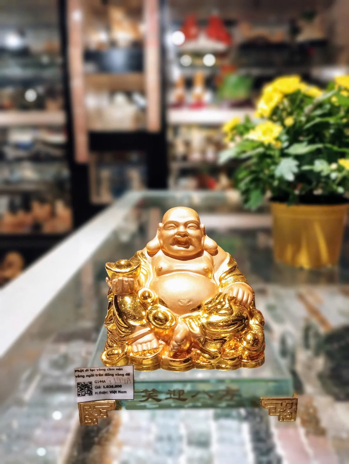 Phật di lạc vàng cầm nén vàng ngồi trên đống vàng đế thủy tinh - Tiếu nghênh bát phương G144A
