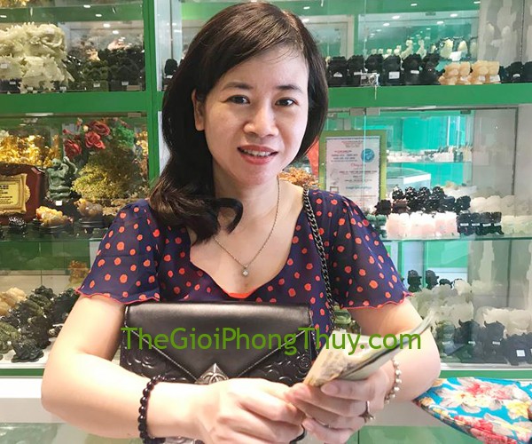Chị hương-Khách hàng mua Chuỗi thạch anh tím đậm A (22,5gr) FS6651-F3-2115	.