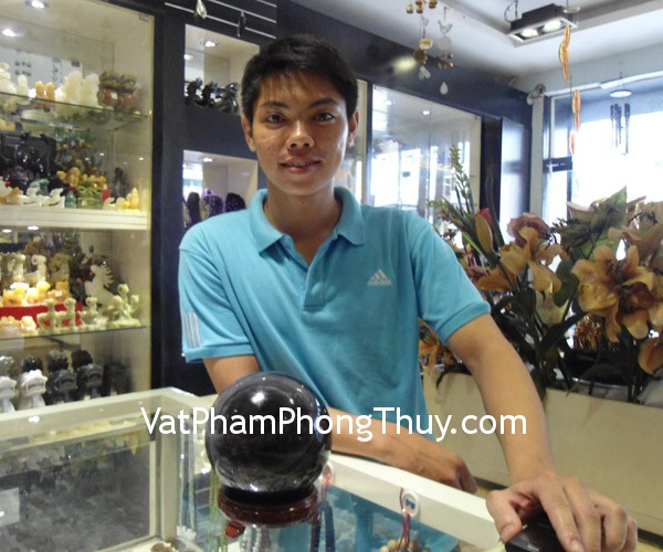 Anh Duyên - Khách hàng mua Quả cầu thạch anh đen