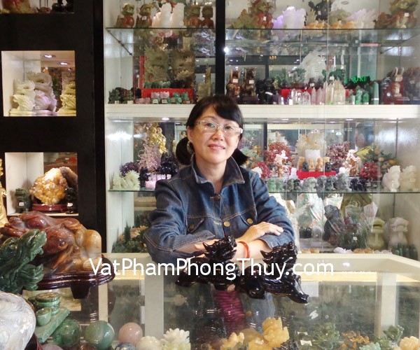 Chị Loan - khách hàng mua Cặp tỳ hưu thạch anh đen HM010