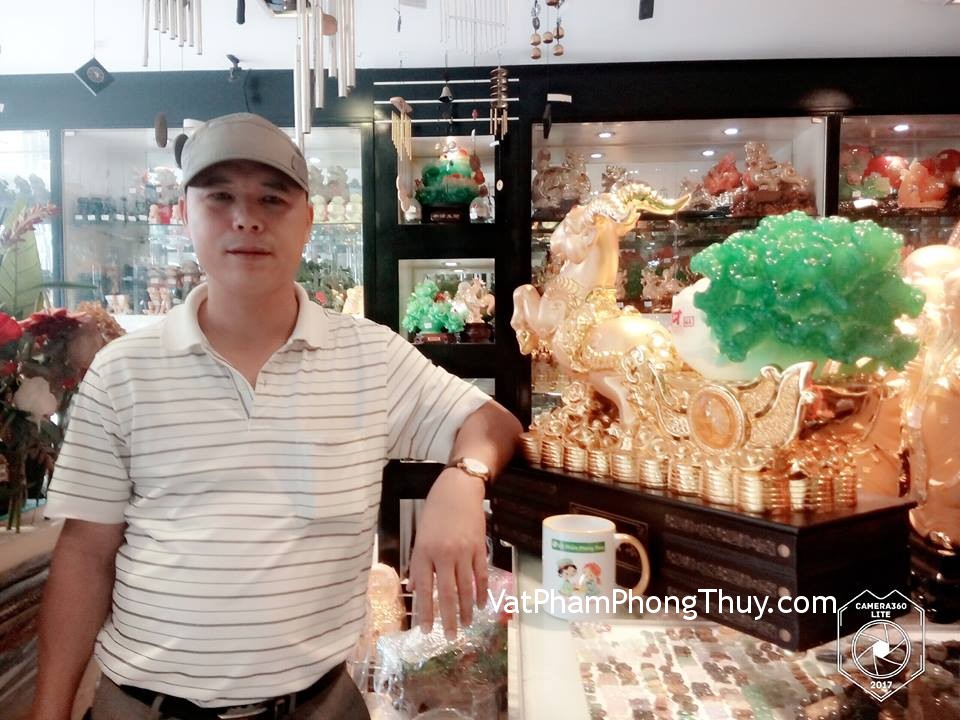 Anh Minh - khách hàng mua tượng dê H007G