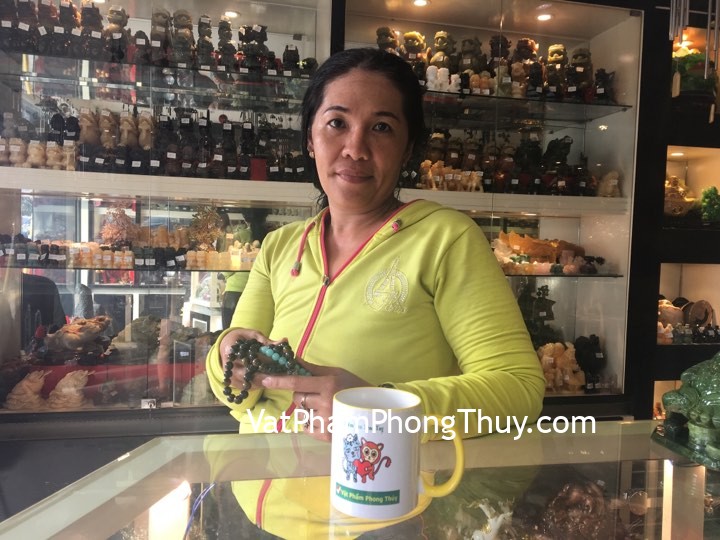 Chị Thi - khách hàng mua chuỗi mắt mèo đen mun 10li S6436 , chuỗi Thiên Hà xanh Tân Cương A++ S6373-S5-2064